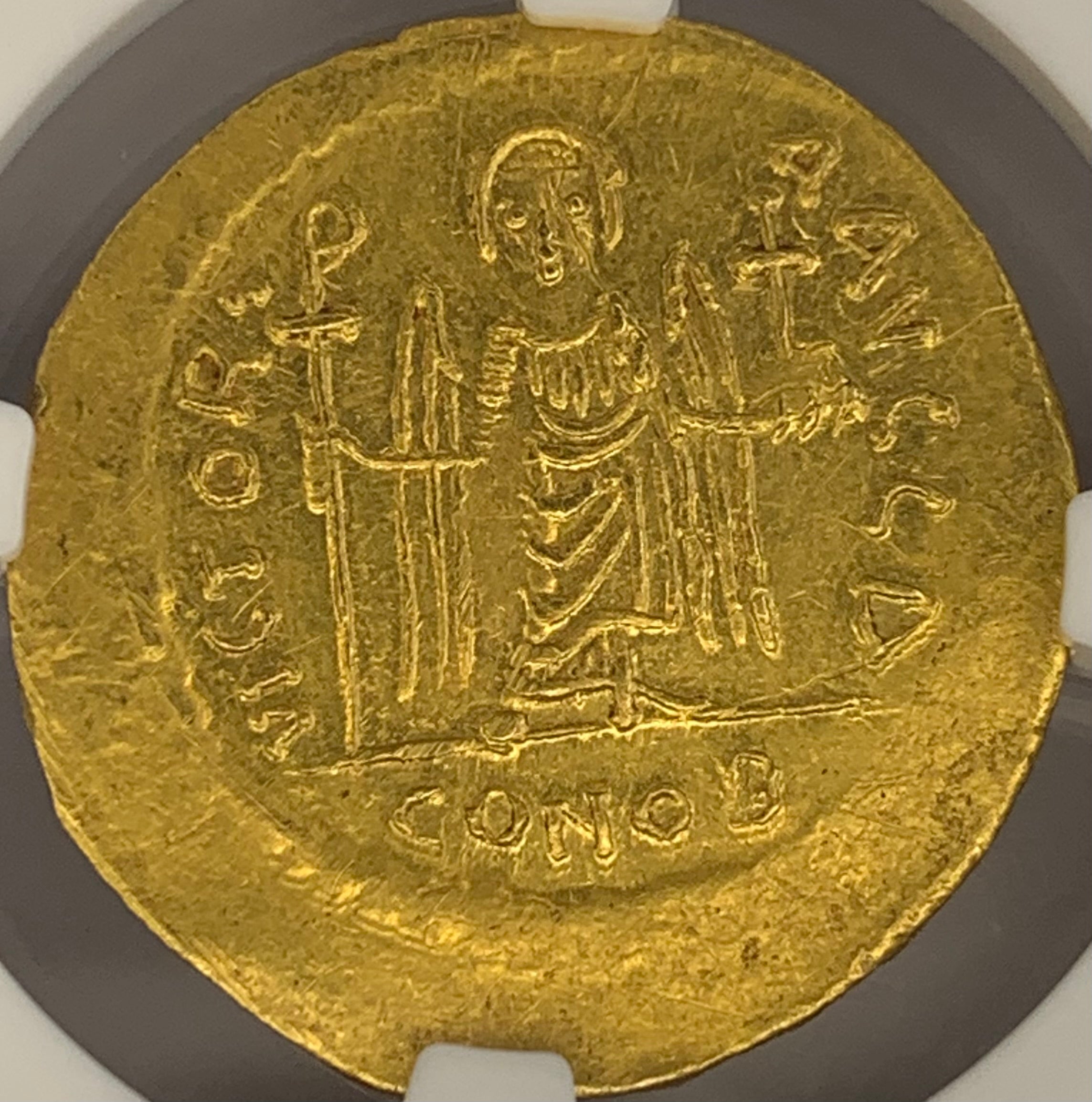 24/5/7BYZANTINE EMPIRE Phocas, AD 602-610 AV Solidus Ch AU 4/5-3/5